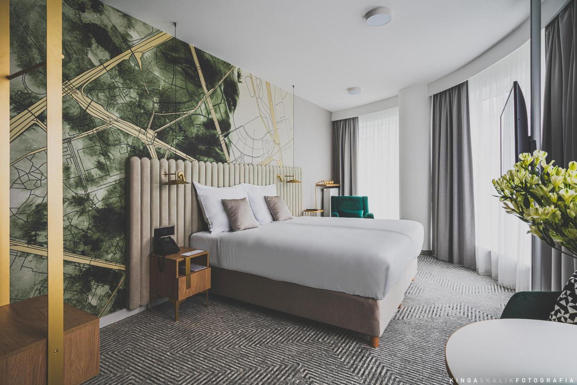 Royal Tulip Centre 5*